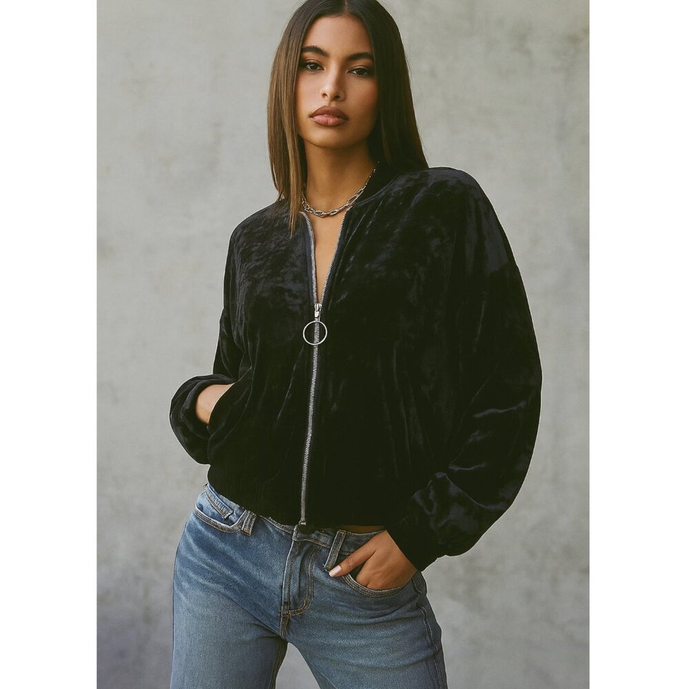 NWT Honey Punch California Velvet Bomber Jacket Embroidered size S Oversized y2k